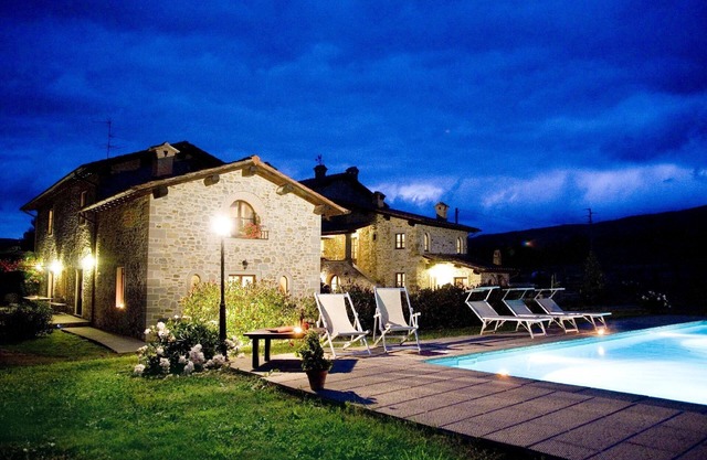 Holiday house Poppi for 1 - 12 persons with 5 bedrooms - Farmhouse