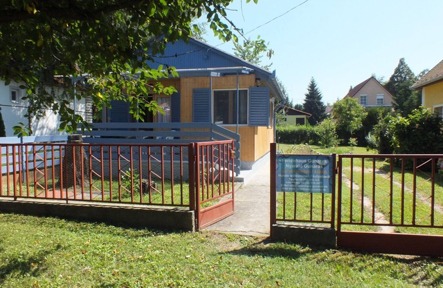 Holiday house with fenced garden plot in immediate vicinity of the thermal bath