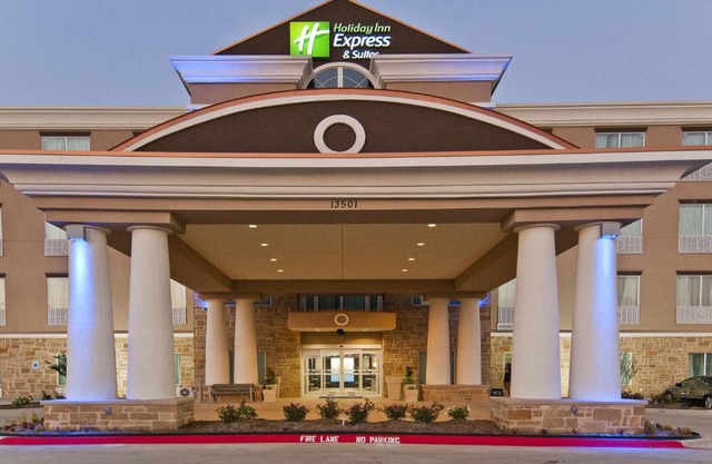 Holiday Inn Express and Suites Forth Worth North - Northlake