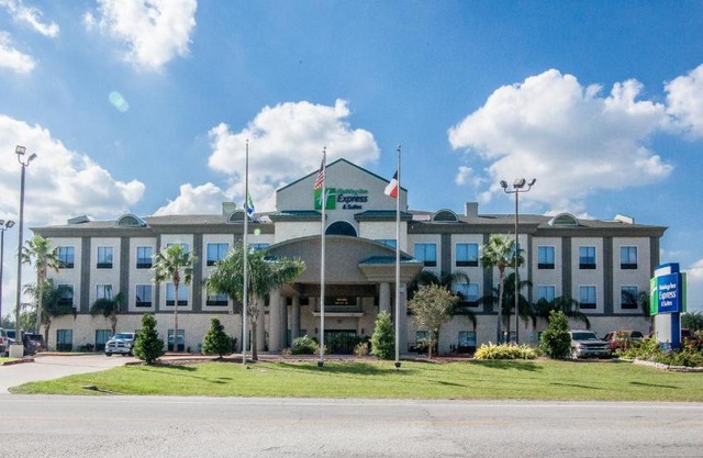 Holiday Inn Express Houston-Alvin by IHG