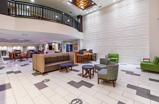 Holiday Inn Express & Suites Austin NW - Lakeway by IHG
