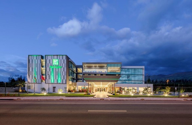 Holiday Inn - Quito Airport by IHG