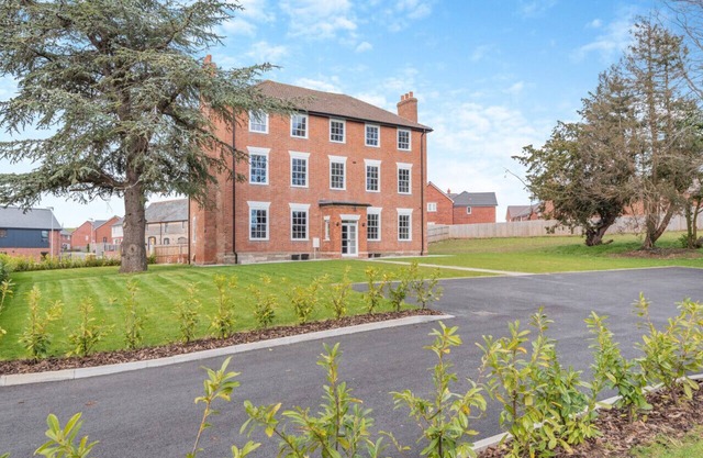 Holmer House Farm - Six Bedroom House, Sleeps 12