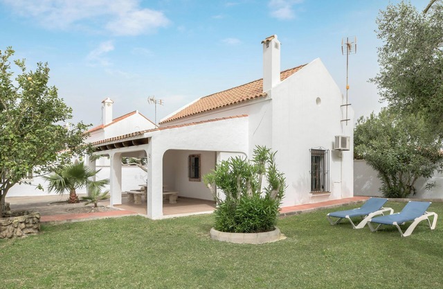 Home "Casa Miguelin" On the Beach with Spacious Terrace & Air Conditioning
