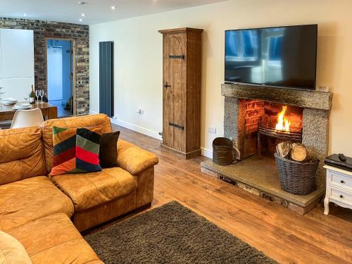 Home Farm - The Dairy -Uk34626