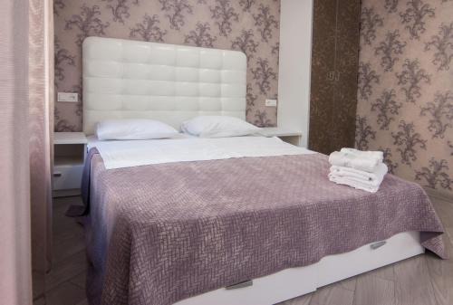Home Hotel Apartments on Mykhailivska Square - Kiev