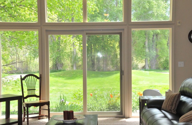 Home On Golf Course - Great location