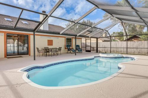 Home with Pool 5 Mi to Neptune Beach in Jacksonville