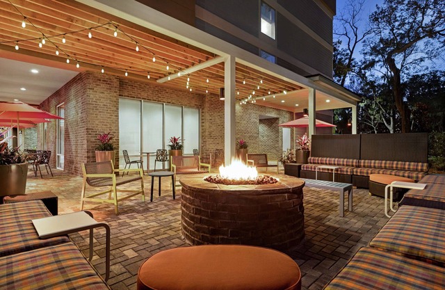 Home2 Suites by Hilton Fernandina Beach Amelia Island, FL