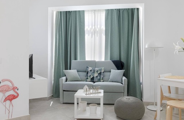HOMEABOUT JUAN DE AUSTRIA APARTMENT
