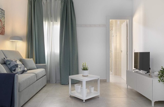 HOMEABOUT JUAN DE AUSTRIA APARTMENT