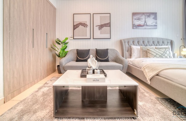 Homely Studio at Sunrise Legend Barsha South by Deluxe Holiday Homes