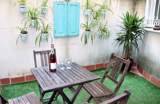 Homerez - Charming Apartment Málaga 40 m² + Internet