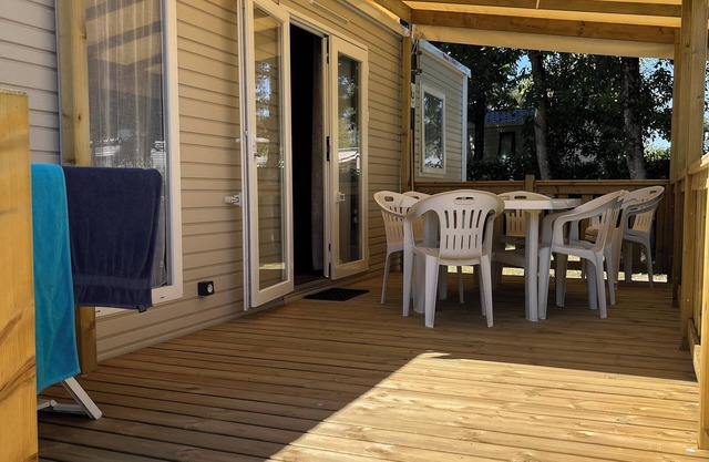 Homerez - Cosy Bungalow in Onzain with Shared Pool