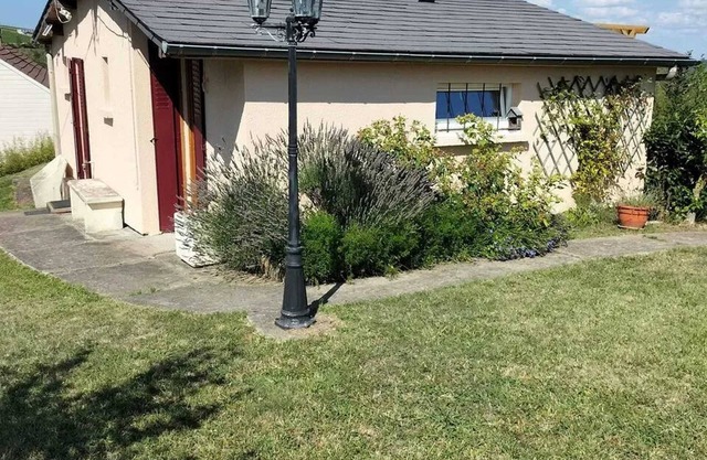 Homerez - House in Saint-Satur
