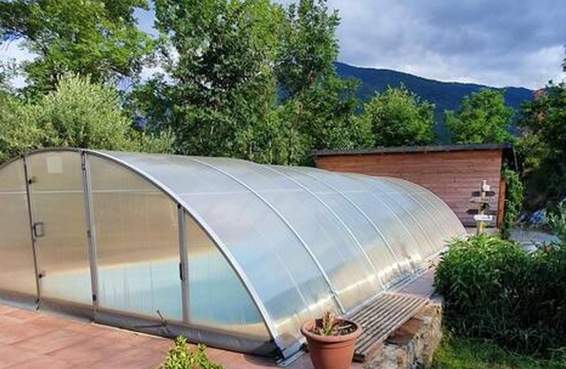 Homerez - Nice chalet for 4 ppl. with shared pool and terrace at Ax-les-Thermes