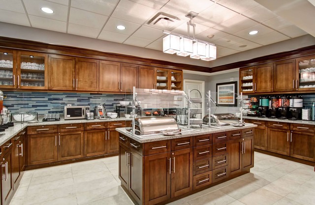 Homewood Suites by Hilton Woodbridge