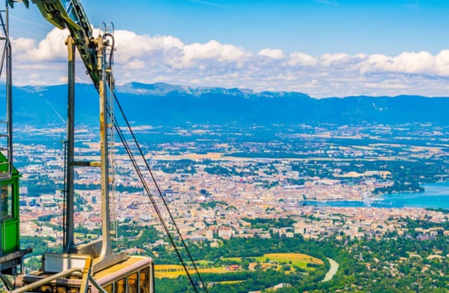 Homey Superchill - Downtown/Near Geneva/Wifi