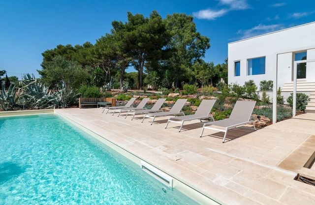 Homonymous Natural Reserve Villa With View Of Sea