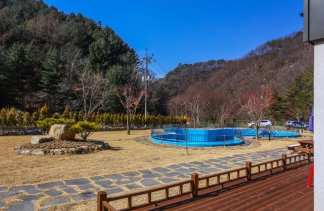 Hongcheon Binari Pension
