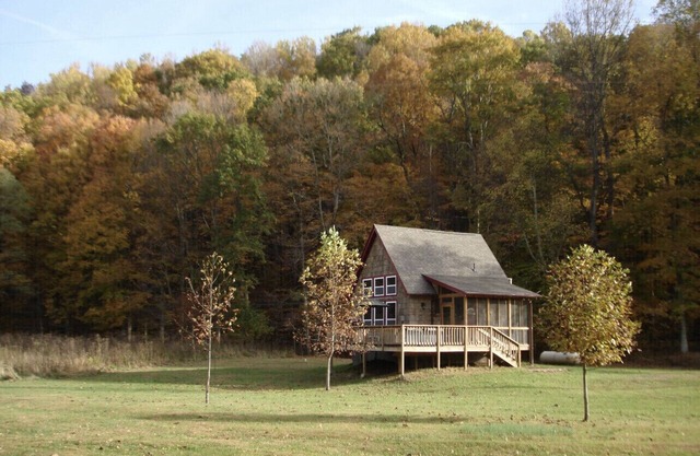 Hooting Hollow Cabin formely known as "Living Water Cabin"