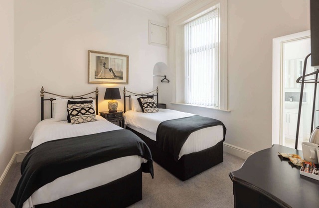 Host & Stay | Danby at the Sandbeck