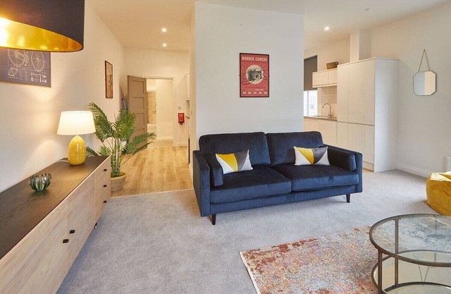 Host & Stay | Apartment A, Cornerhouse Apartments