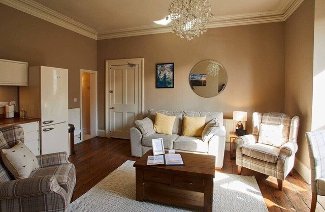 Host & Stay | Havelock Place Apartment