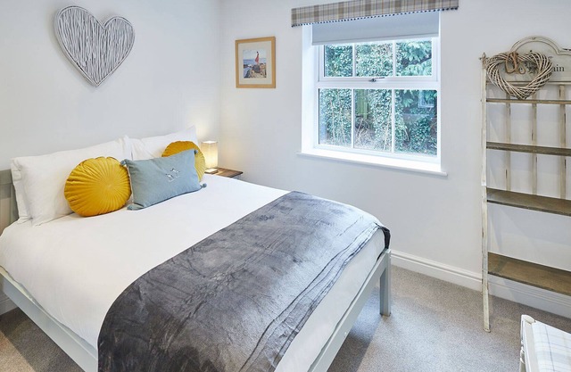 Host & Stay | Old Orchard House