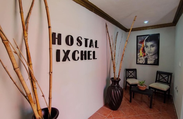Hostal Ixchel - AC, WiFi & Tours in Valladolid Downtown