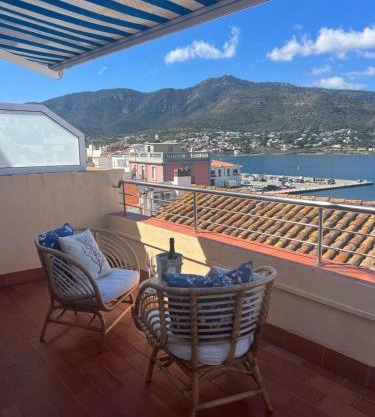Hostal Sol i Sombra