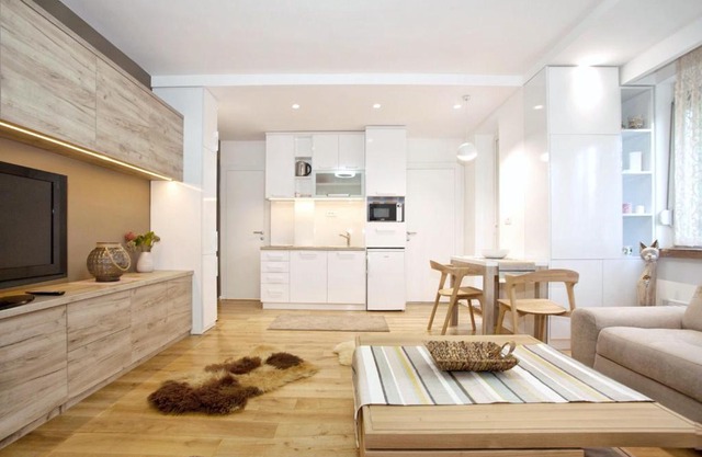 HostGost Selected Suites - Skadarlija Square