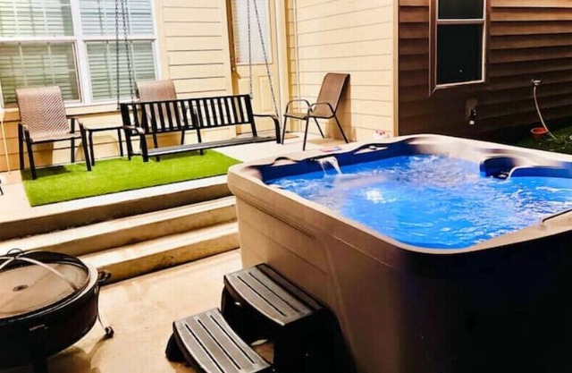 Hot tub /Welcome to the Boho Chateau.