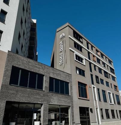 Hotel Bank