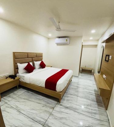 Hotel BK Palace AC Rooms