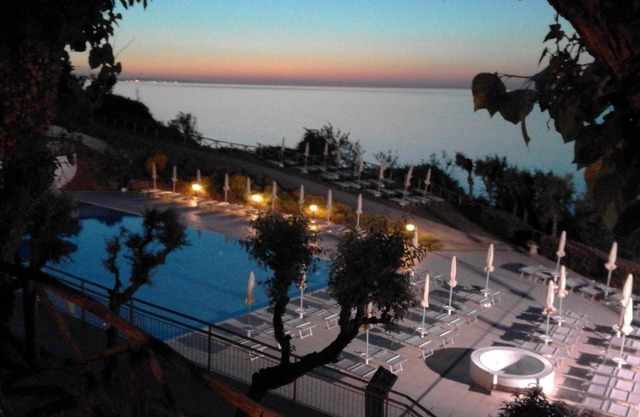 Hotel Capo Est