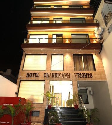 Hotel Chandigarh Heights - Airport Road Manali Highway Transit Hotel