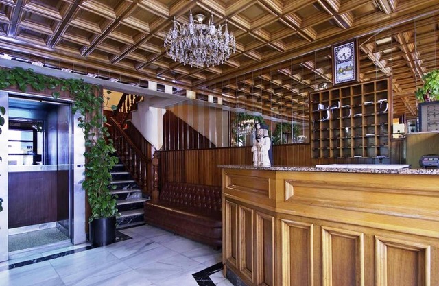 Hotel Comercio