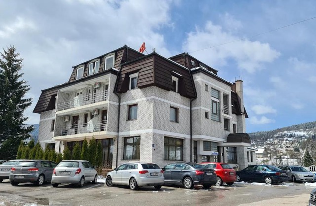 Hotel Damis