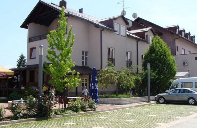 Hotel Delminium