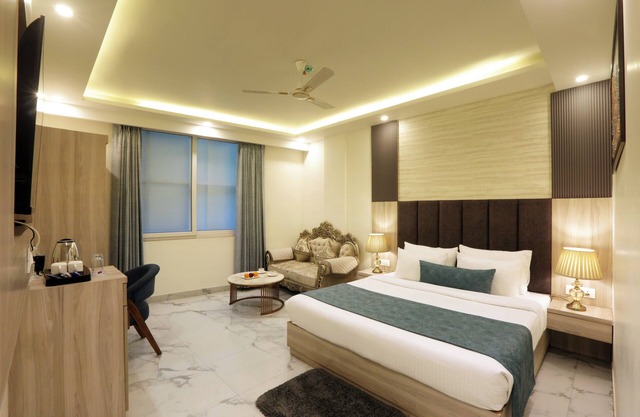 Hotel Ginger Palace Near Delhi Airport
