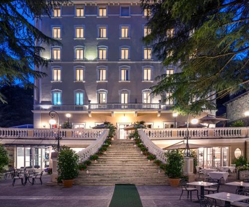 Hotel Helvetia Thermal SPA 4s