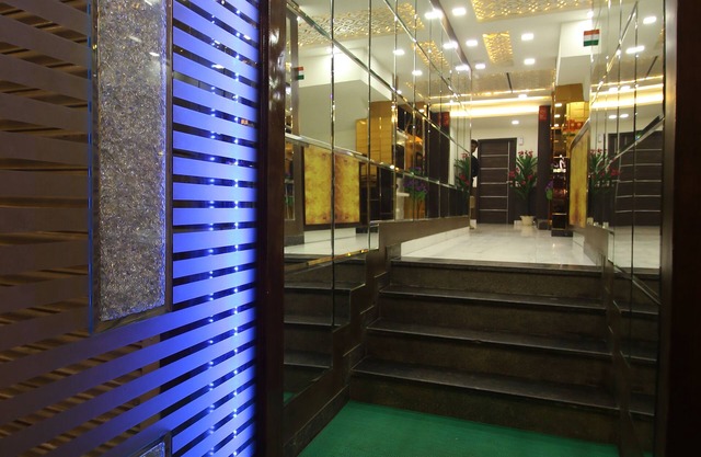 Hotel Hill Palace