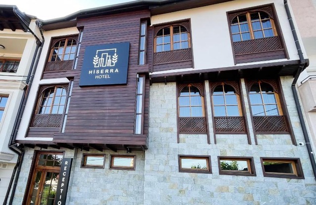 Hotel Hiserra