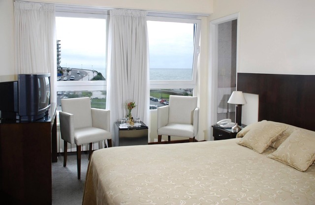 Hotel Iruña