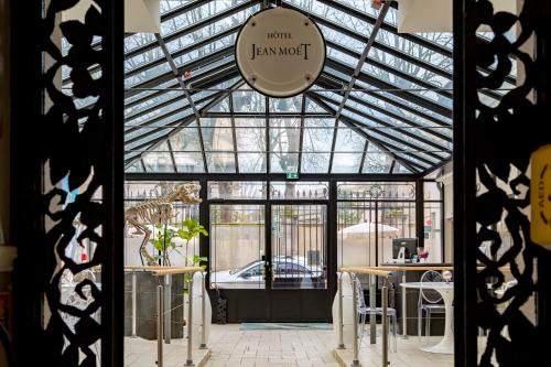 Hotel Jean Moët
