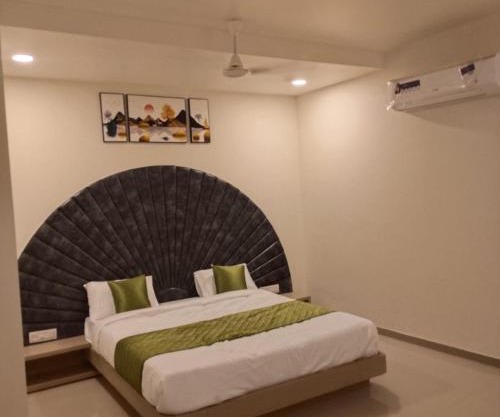 Hotel Krishna Park