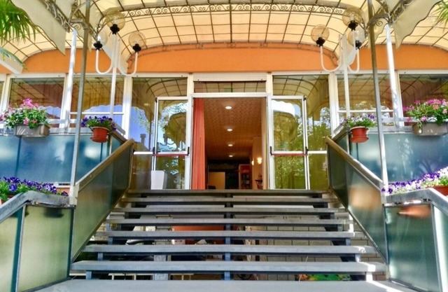 HOTEL KURSAAL ☆ Quadruple Room, Rich Breakfast Included