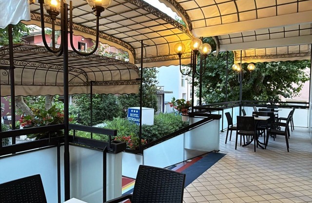 Hotel KURSAAL di Bellaria