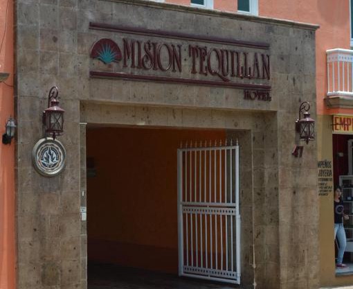 Hotel La Rienda Mision Tequillan